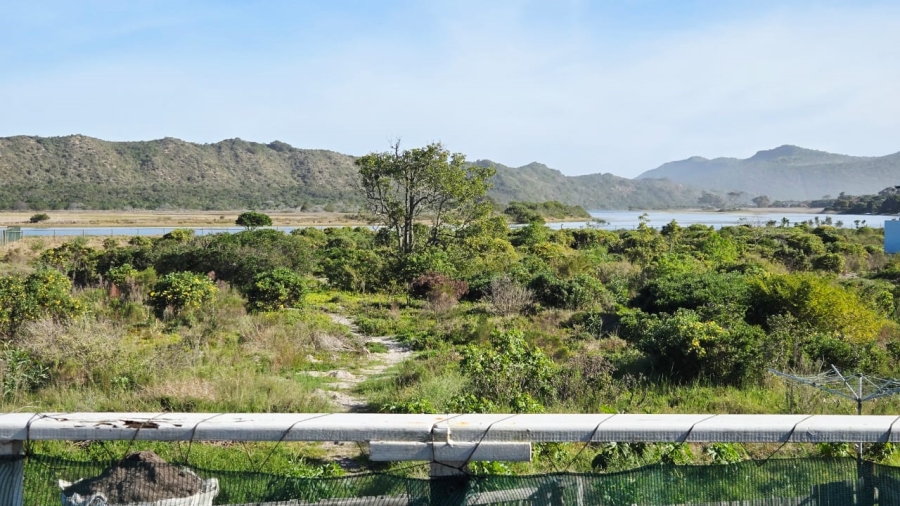 5 Bedroom Property for Sale in Sedgefield Central Western Cape